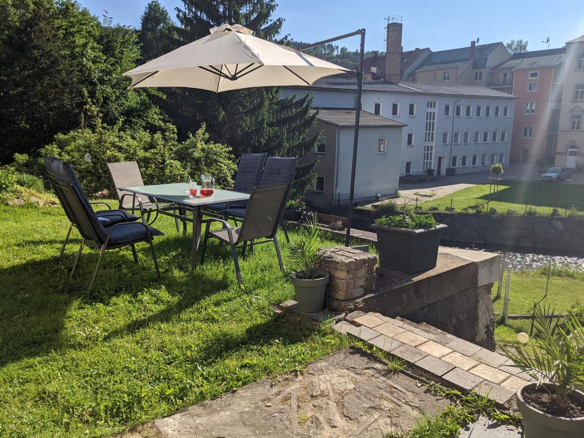 F4 - Urlaubsmagie - Grosse Wohnung Fuer Bis Zu 10 Personen Sebnitz Dış mekan fotoğraf